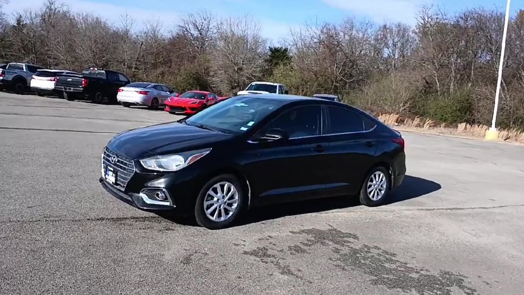 Used 2020 Hyundai Accent SEL image 4