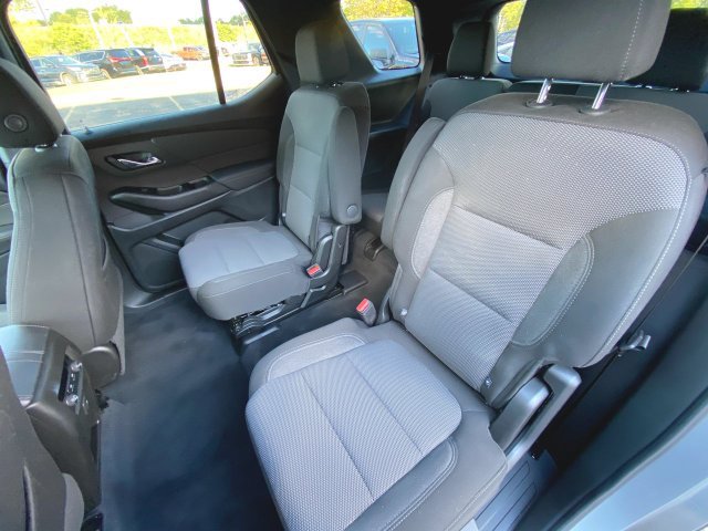 Used 2023 Chevrolet Traverse LT AWD/4WD image 23