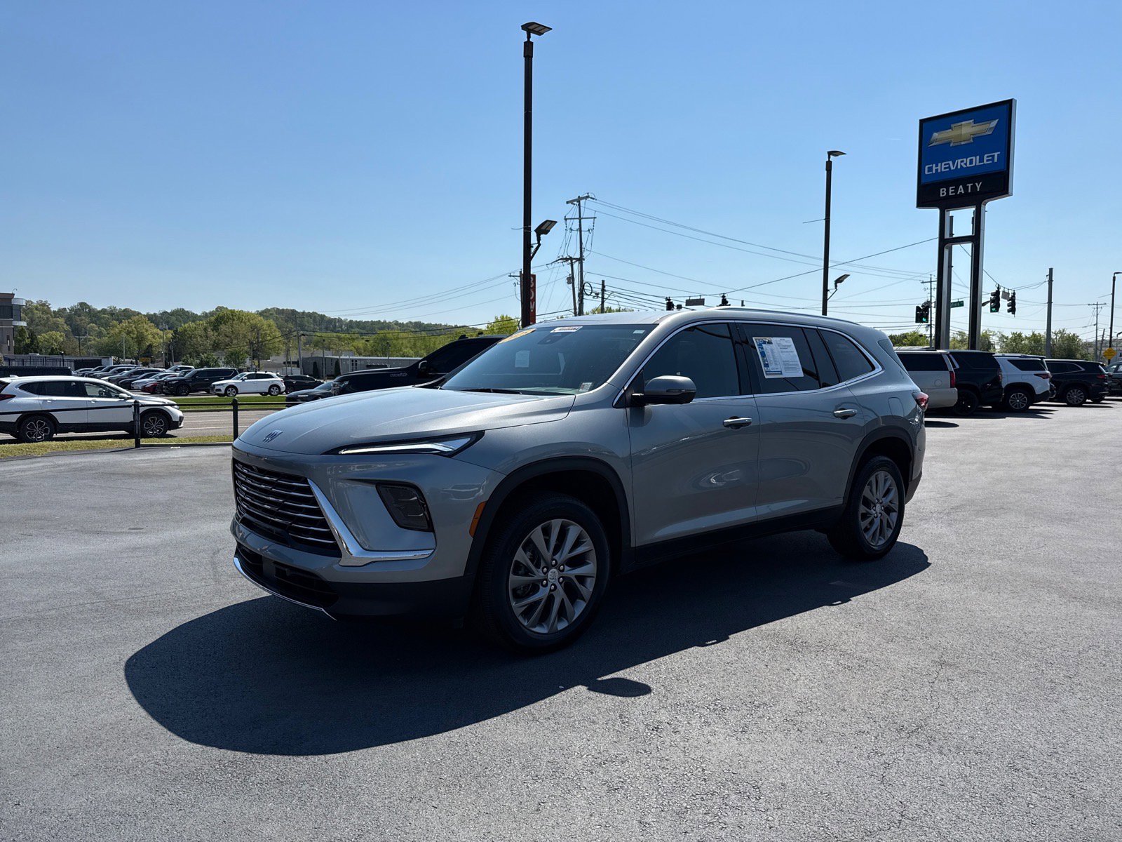 Used 2025 Buick Enclave Preferred image 7