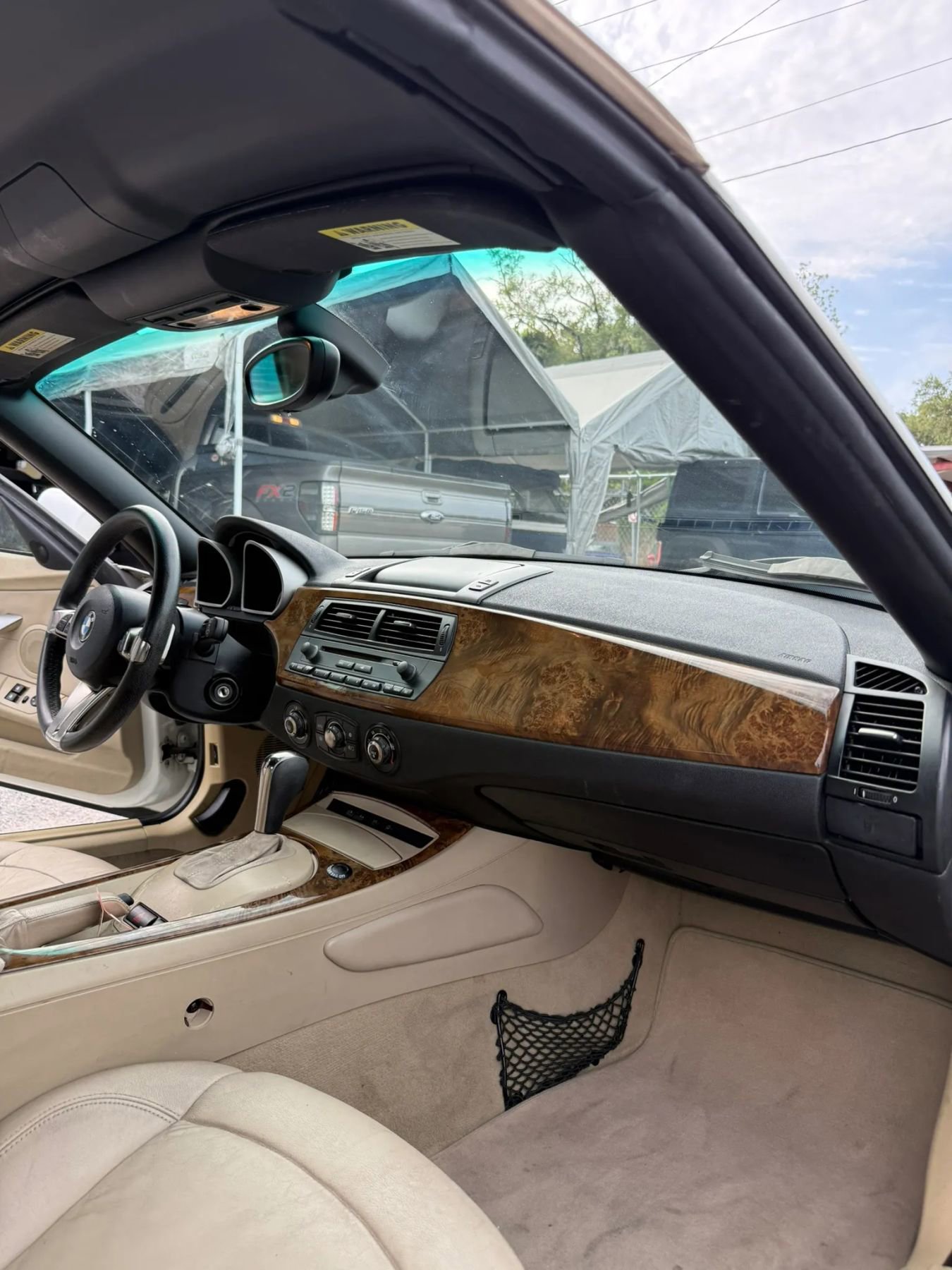 Used 2006 BMW Z4 3.0i RWD image 13