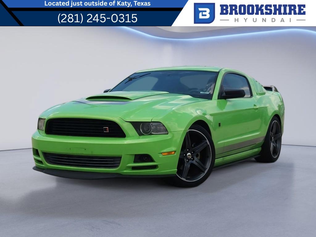 Used 2014 Ford Mustang Premium RWD image 1