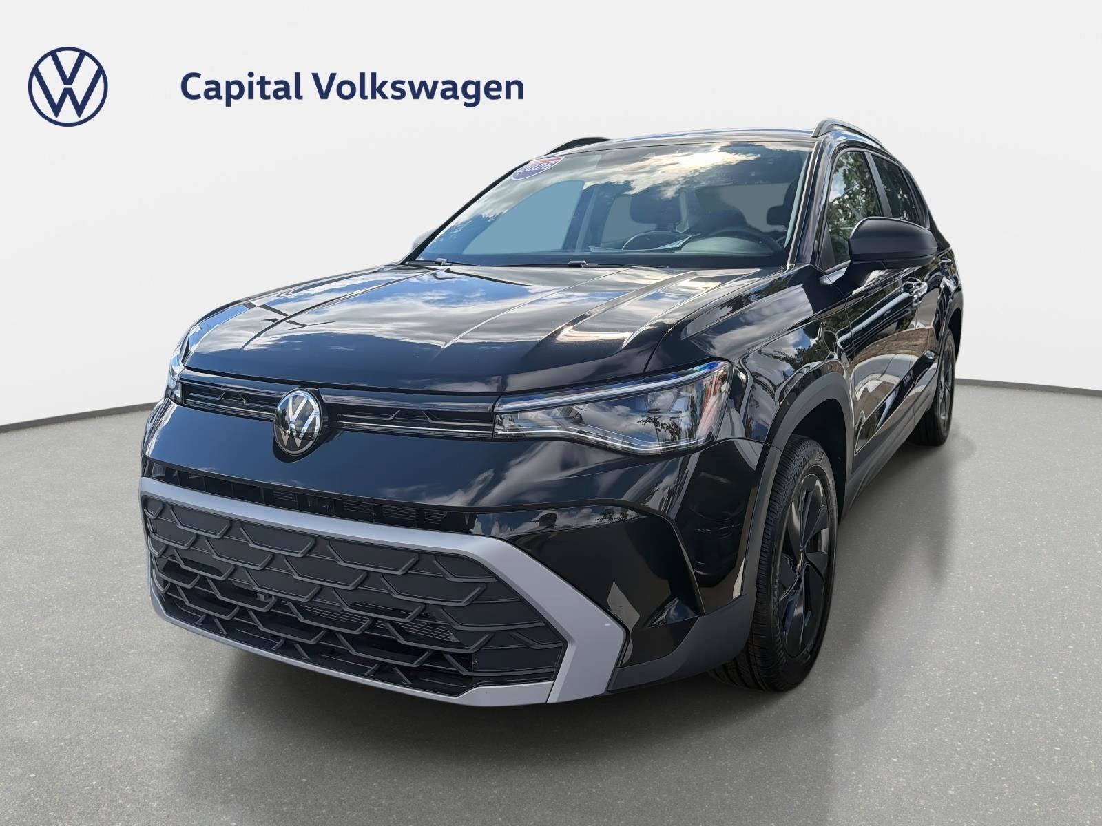 Used 2026 Volkswagen Taos S FWD image 1