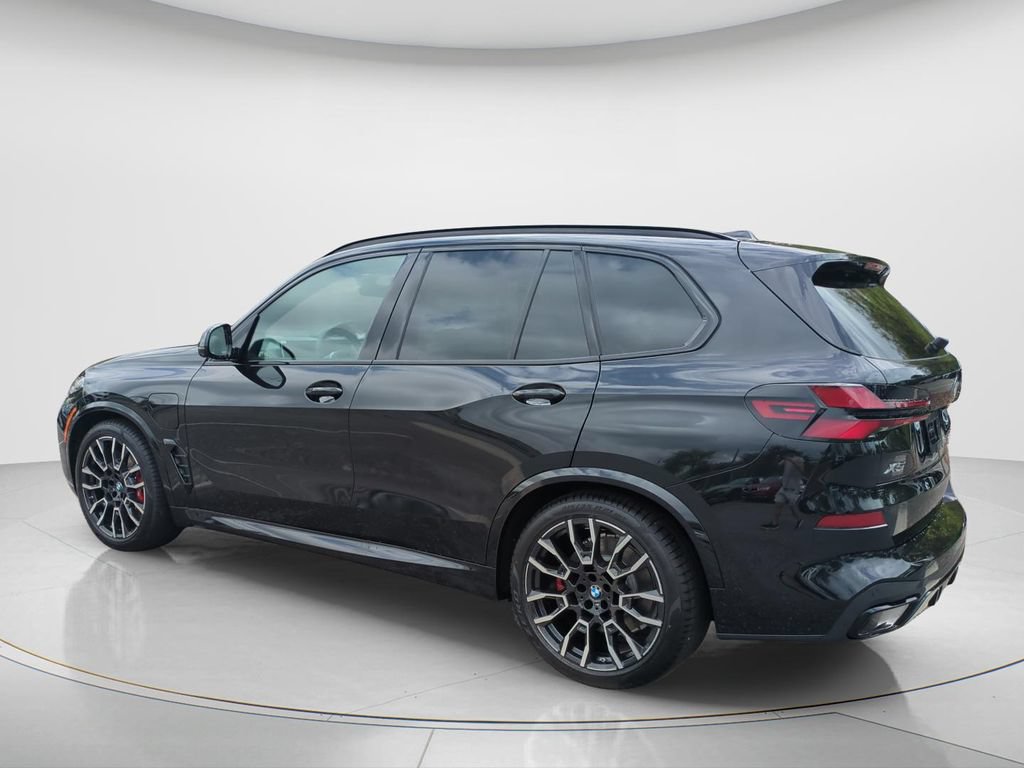 New 2026 BMW X5 xDrive50e w/ Executive Package AWD/4WD image 14