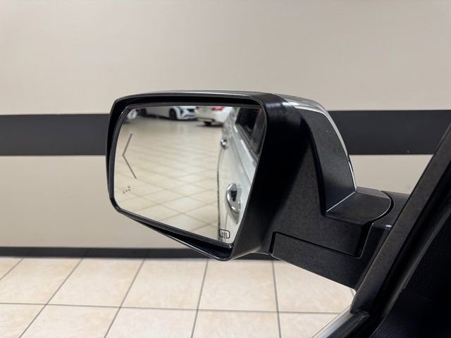 Used 2016 Toyota Sequoia Platinum image 17