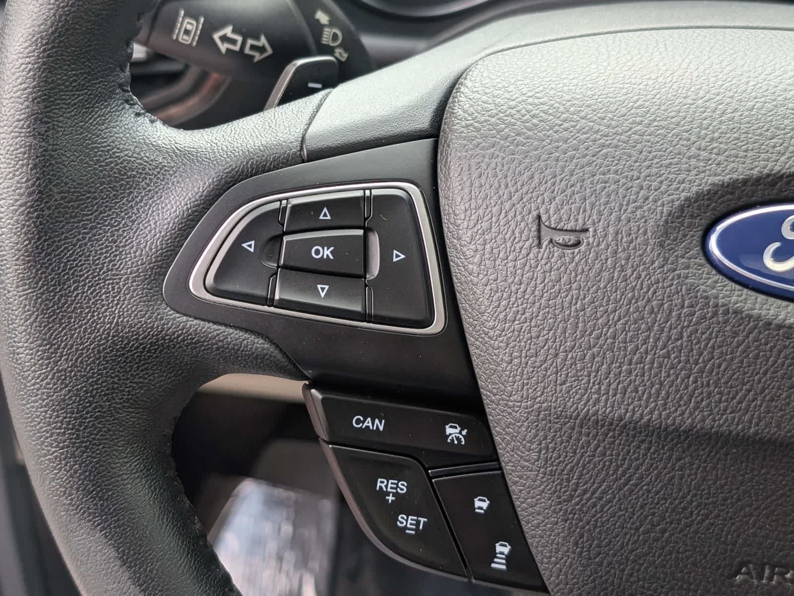 Used 2018 Ford Escape Titanium w/ Ford Safe & Smart Package AWD/4WD image 22
