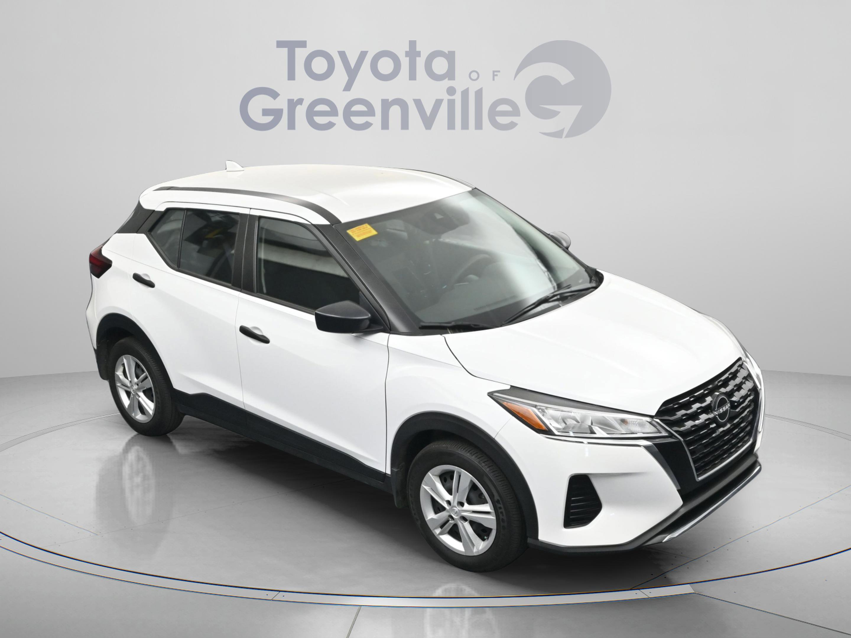 Used 2025 Nissan Kicks Play S image 20