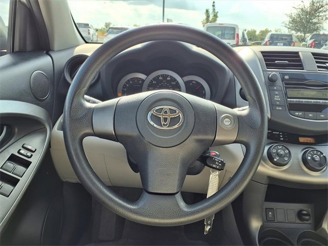 Used 2011 Toyota RAV4 2WD image 10