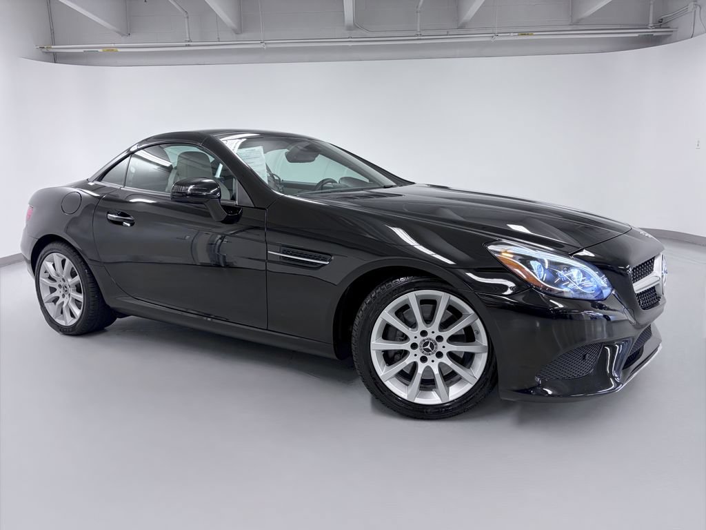 Used 2017 Mercedes-Benz SLC 300 image 9