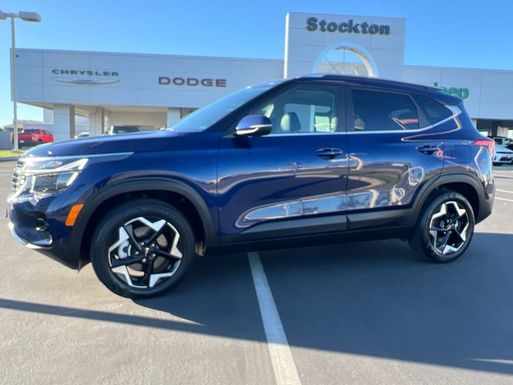 Used 2024 Kia Seltos EX