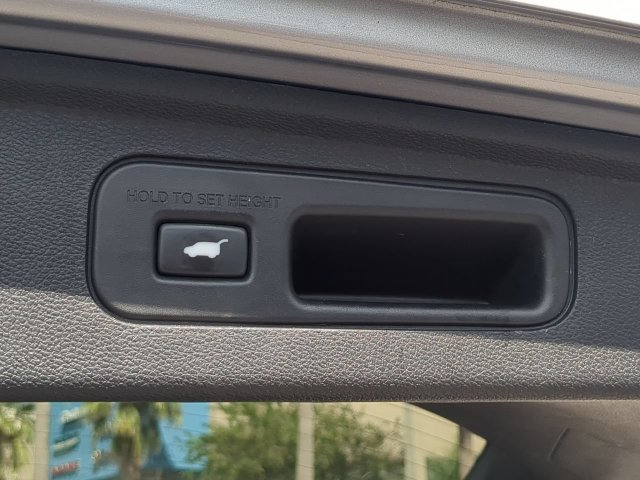 Used 2018 Honda Odyssey EX-L image 15