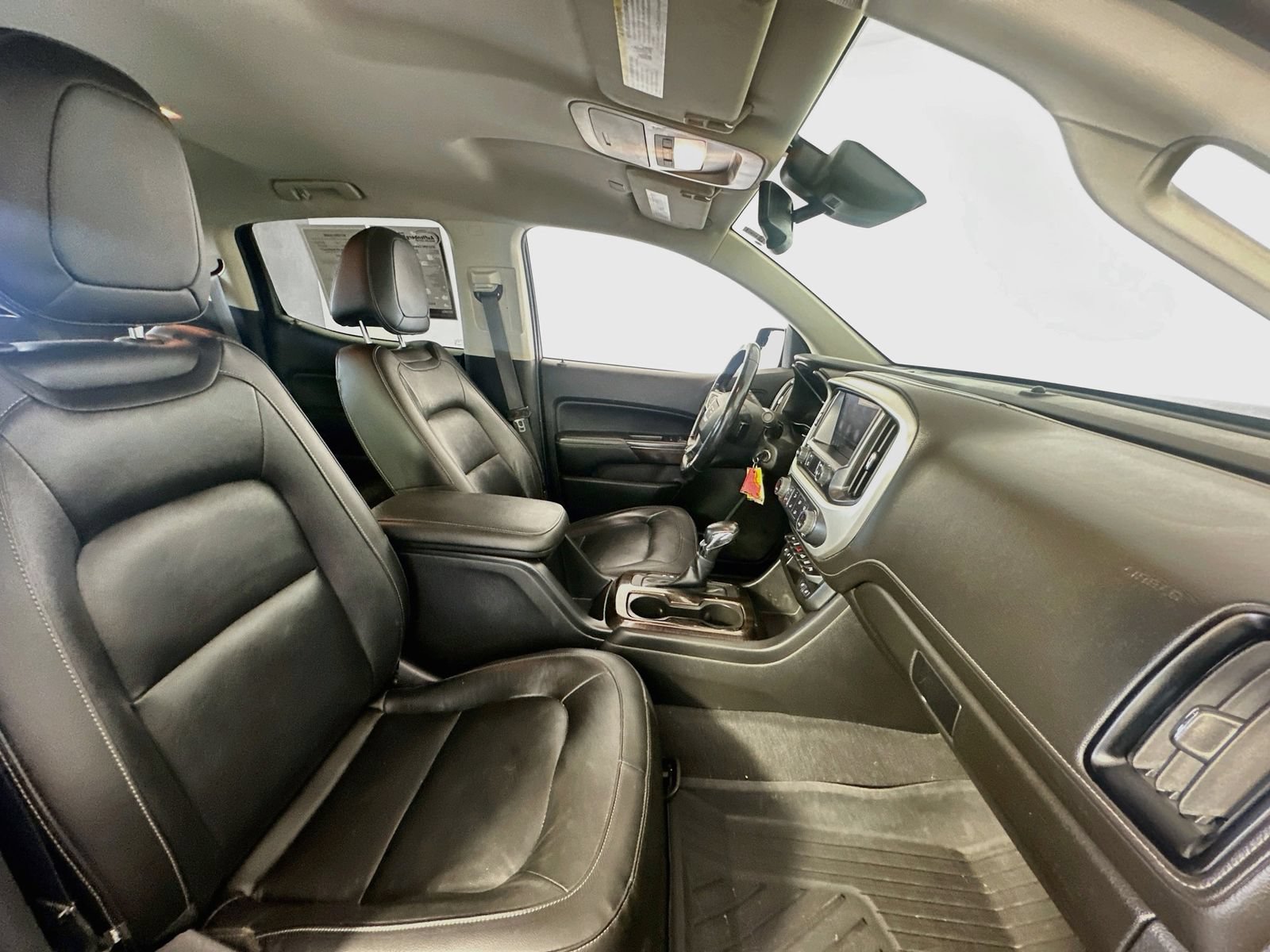 Used 2022 GMC Canyon Elevation w/ Elevation Premium Package AWD/4WD image 26
