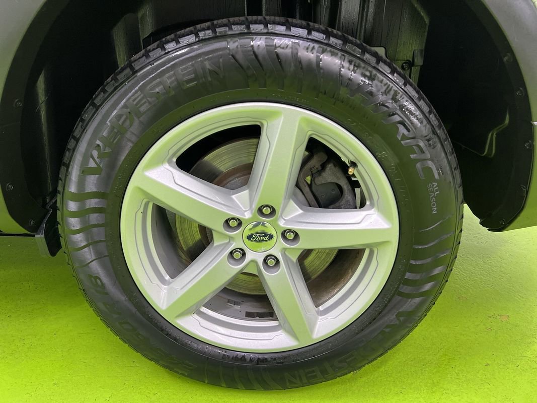 Used 2016 Ford Explorer XLT image 15