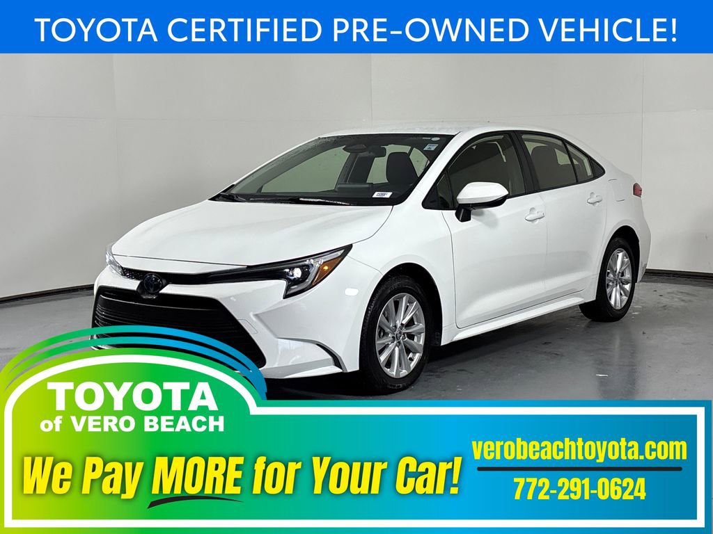 Used 2025 Toyota Corolla LE w/ LE Premium Package image 1
