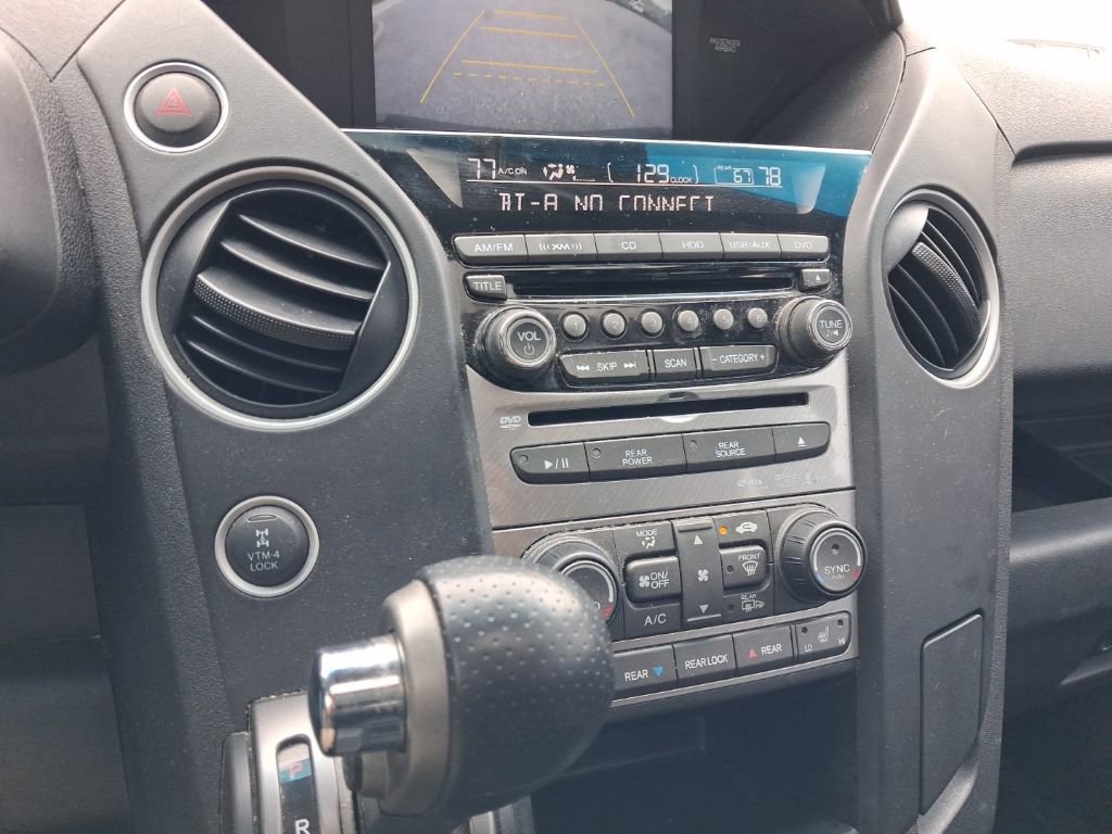 Used 2015 Honda Pilot Touring image 27