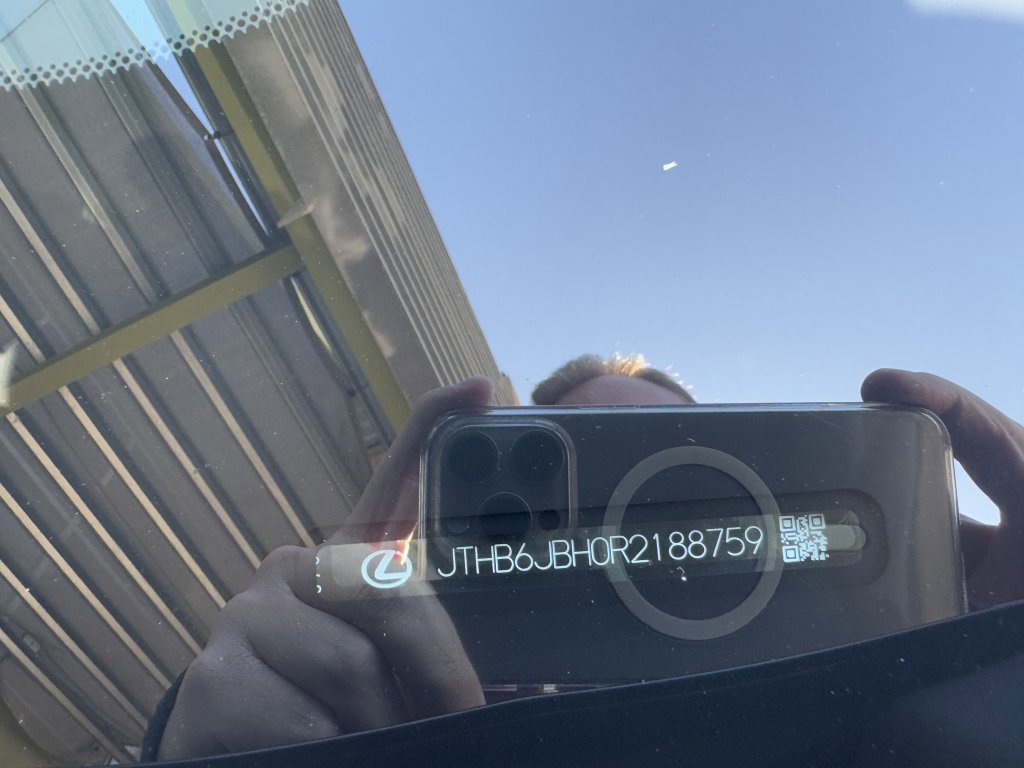 Used 2024 Lexus UX 250h F Sport image 45