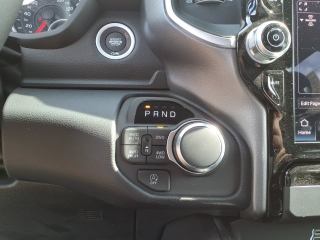 New 2026 RAM 1500 Big Horn AWD/4WD image 21