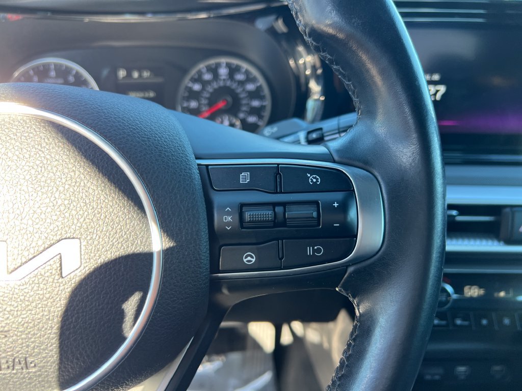 Certified 2022 Kia K5 GT-Line FWD image 16