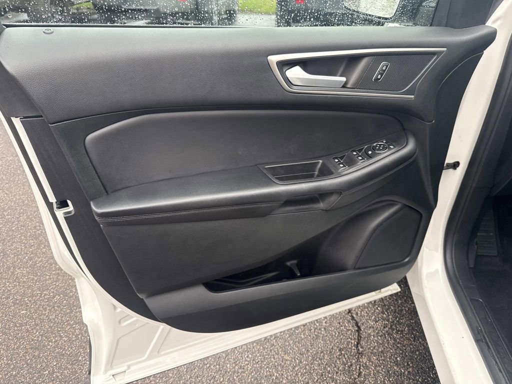 Used 2023 Ford Edge SEL w/ Convenience Package AWD/4WD image 18