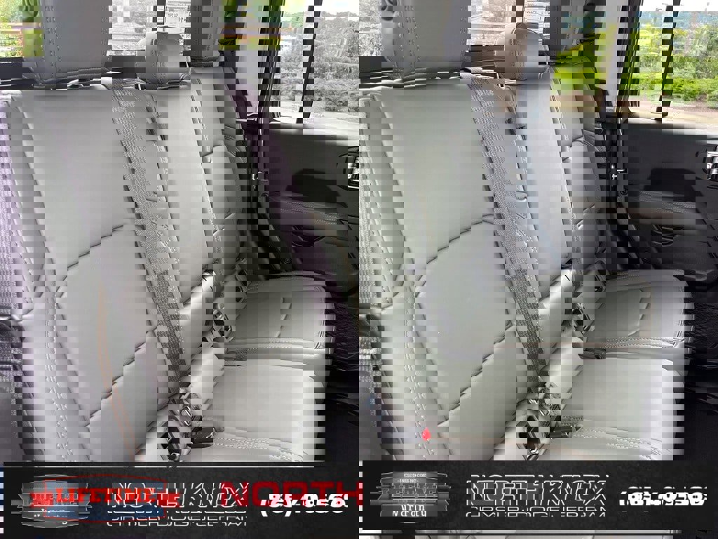 New 2025 Jeep Gladiator Mojave w/ Safety Group image 23