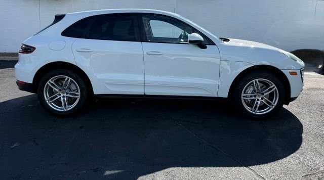 Used 2015 Porsche Macan S AWD/4WD image 8