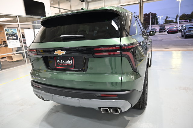 New 2027 Chevrolet Traverse LT w/ LPO, Floor Liner Package AWD/4WD image 5