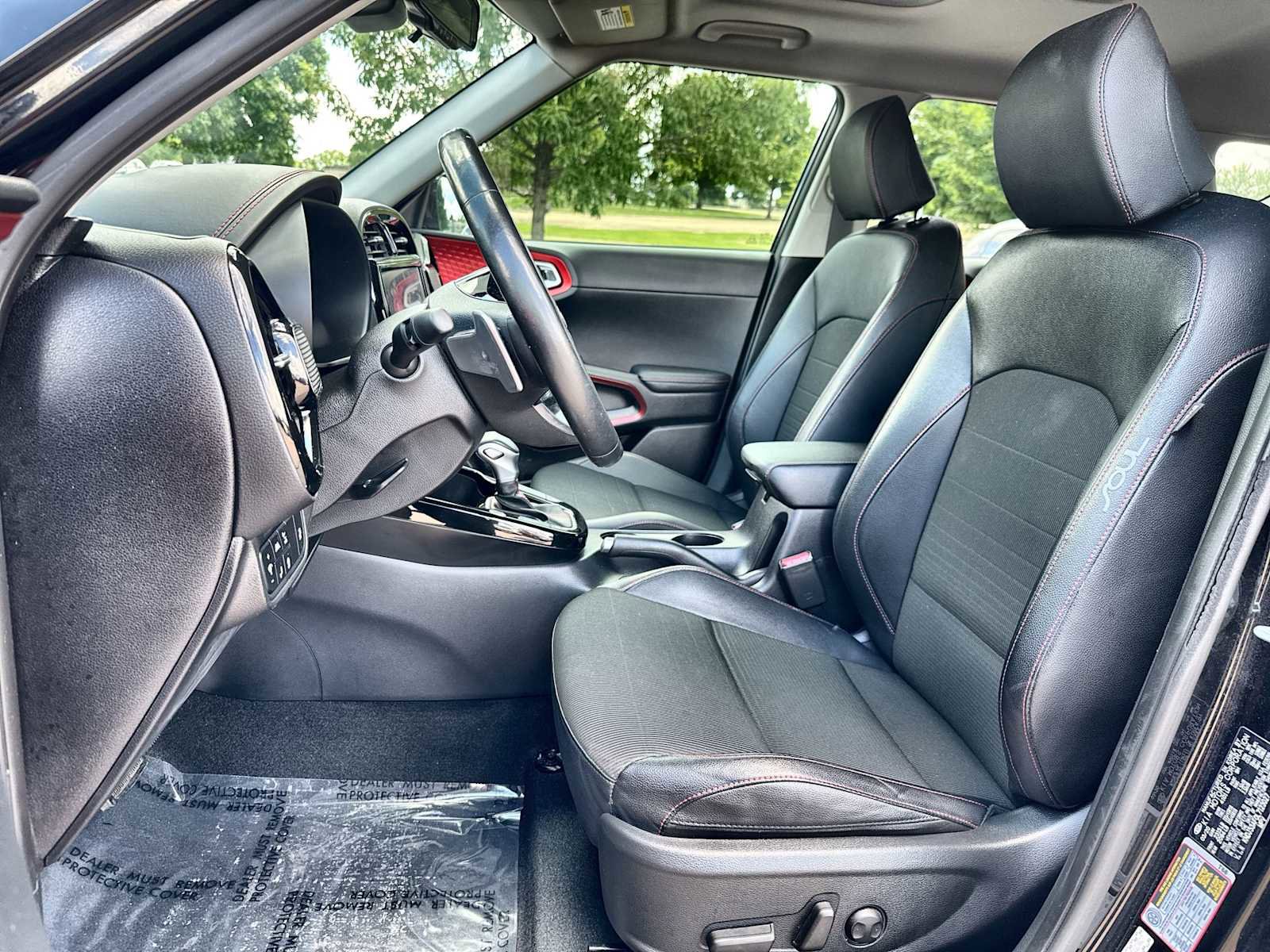 Used 2020 Kia Soul GT-Line Turbo FWD image 3