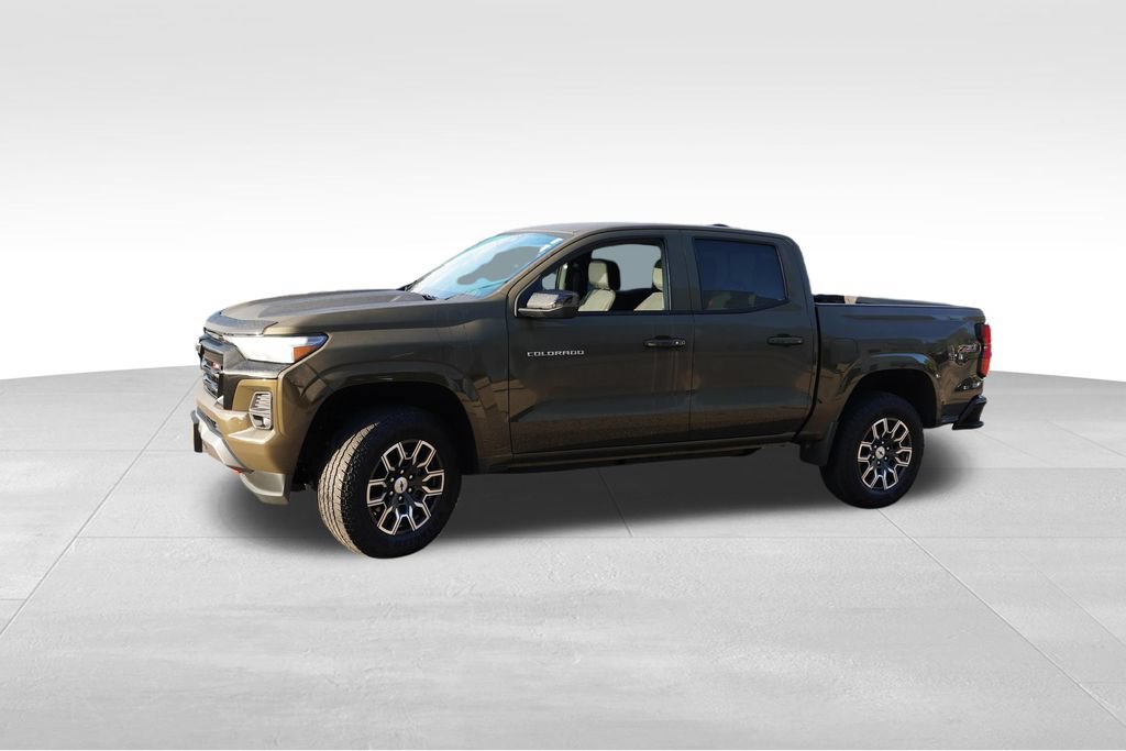 Certified 2023 Chevrolet Colorado Z71 w/ Z71 Convenience Package 2 AWD/4WD image 10