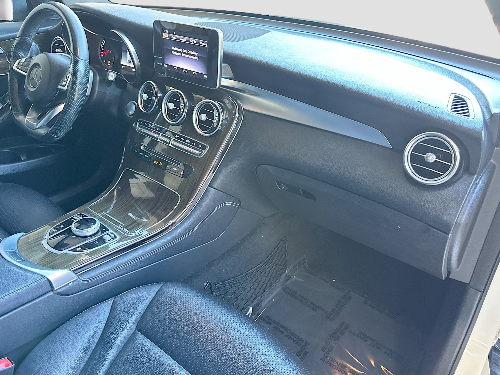 Used 2018 Mercedes-Benz GLC 300 4MATIC Coupe image 30