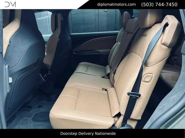 Used 2026 Lucid Gravity Grand Touring AWD/4WD image 24