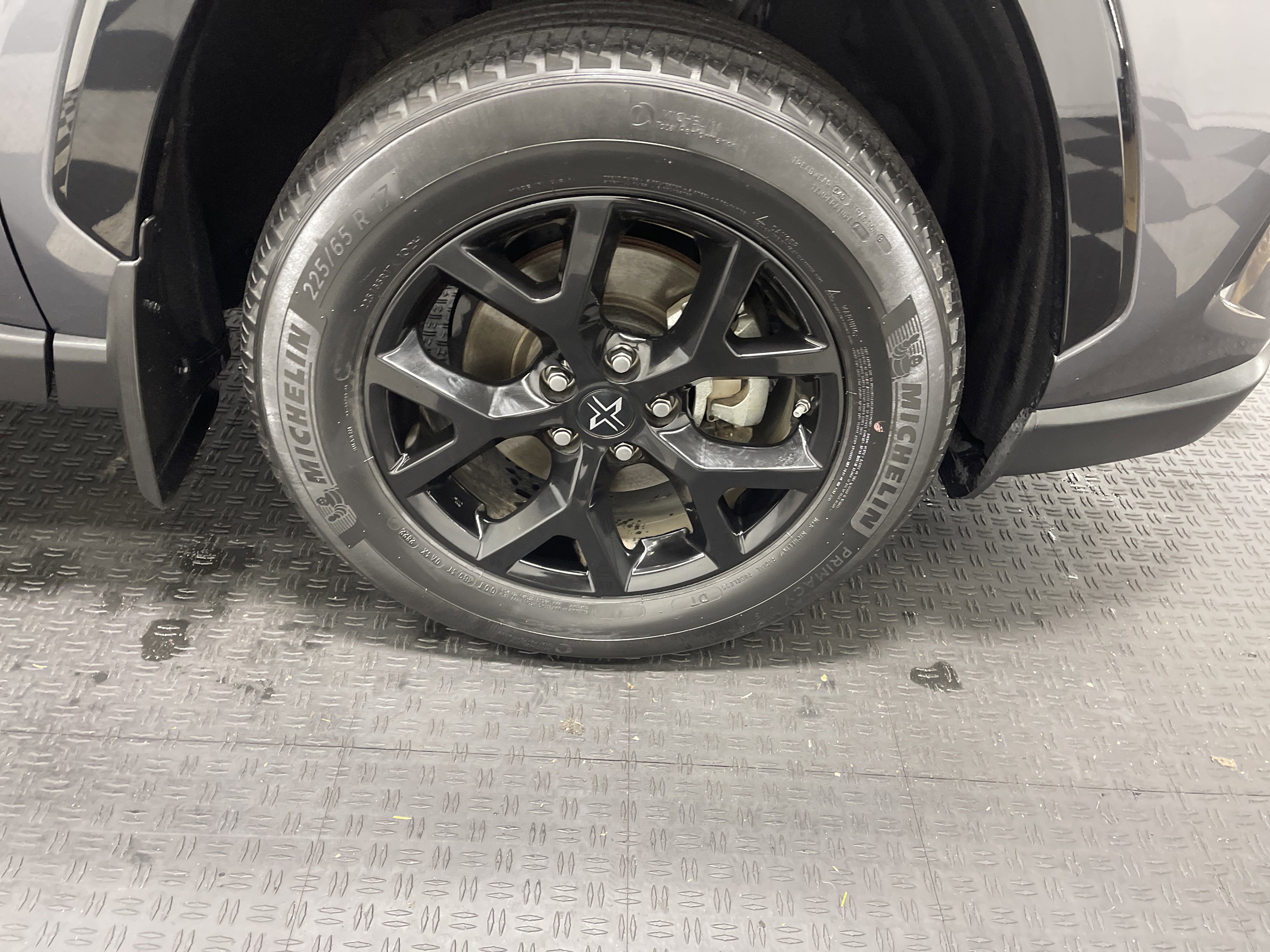 Used 2022 Toyota RAV4 LE image 29