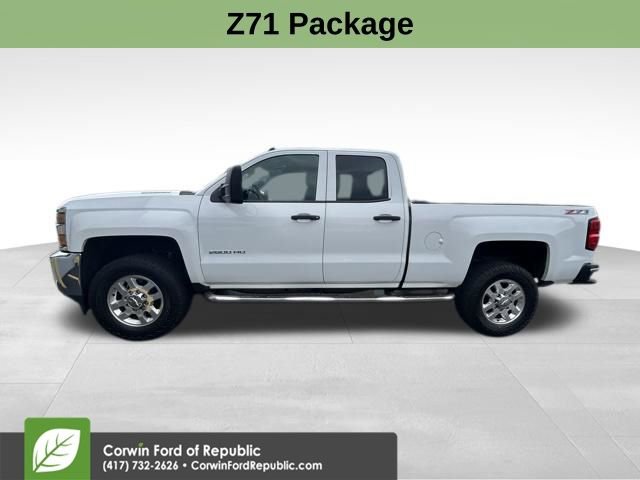Used 2015 Chevrolet Silverado 2500 LT w/ Z71 Package, Off-Road AWD/4WD image 3