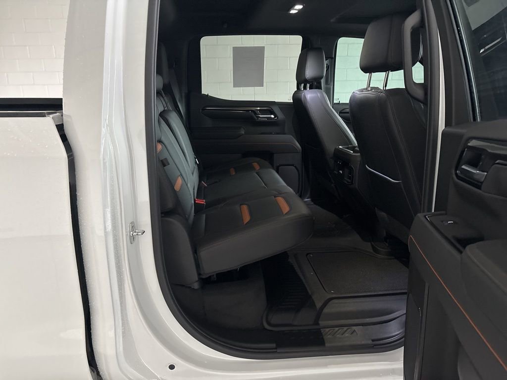 Used 2026 GMC Sierra 1500 AT4 w/ AT4 Premium Package image 33