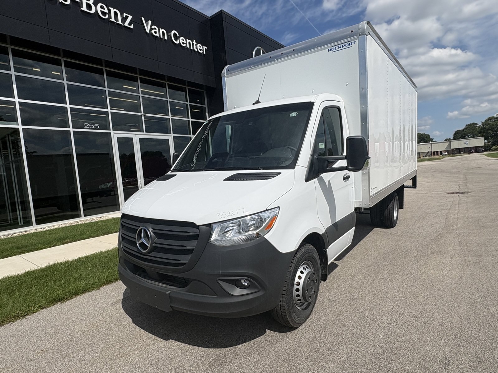 New 2025 Mercedes-Benz Sprinter 3500 image 2