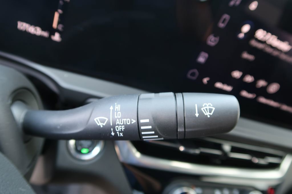 Certified 2024 Buick Envista Sport Touring w/ Convenience I Package image 20