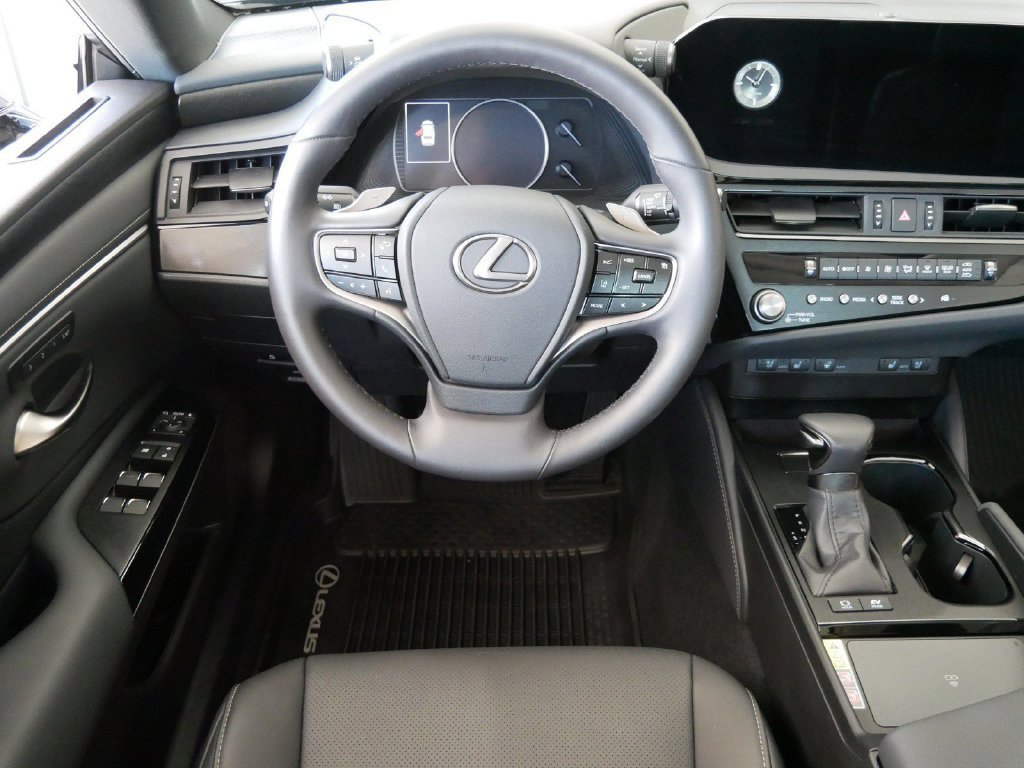 Certified 2025 Lexus ES 300h w/ Premium Package FWD image 13