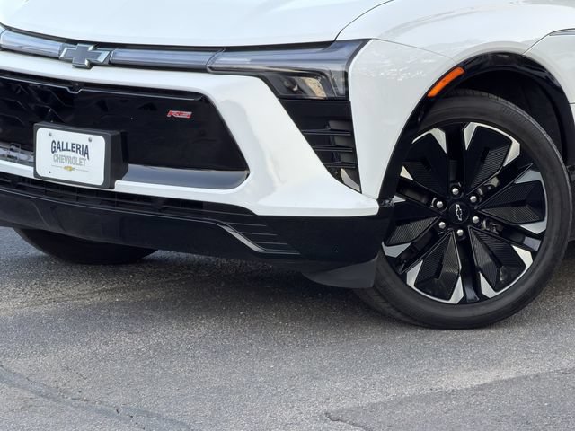 Used 2024 Chevrolet Blazer EV RS RWD image 11