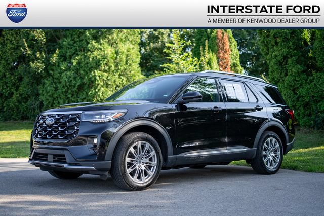Used 2026 Ford Explorer Platinum AWD/4WD image 1