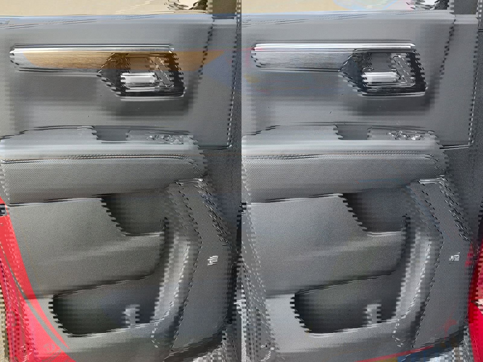 New 2026 Chevrolet Tahoe High Country image 17