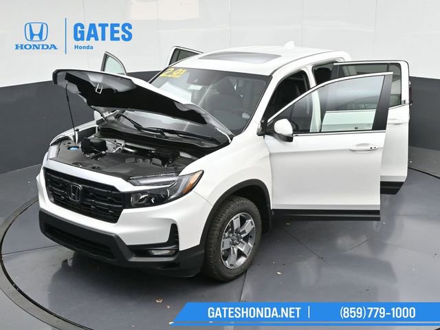 Certified 2025 Honda Ridgeline RTL image 58