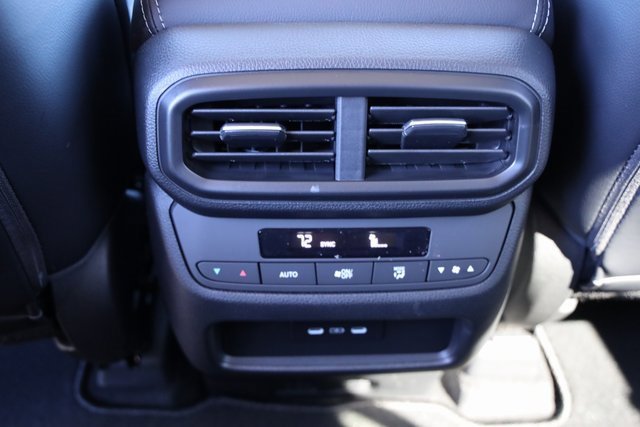 New 2025 Honda Pilot Touring image 26