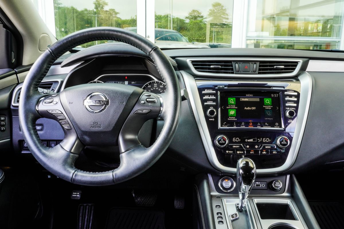 Used 2022 Nissan Murano SL w/ SL Moonroof Package FWD image 16