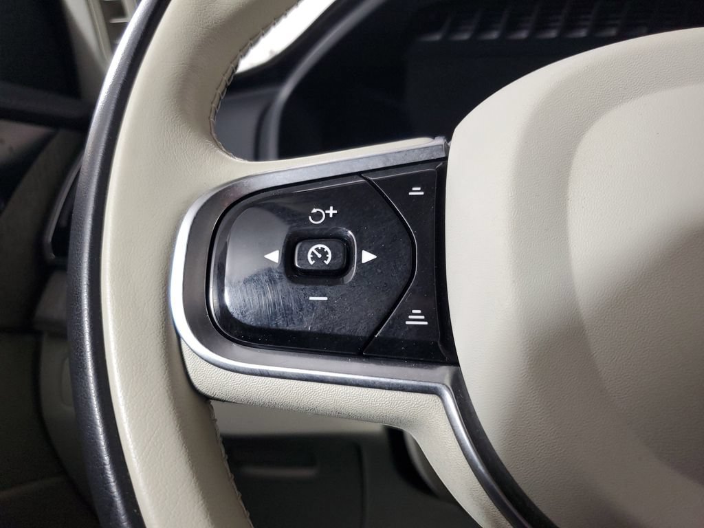 Certified 2023 Volvo XC90 B6 Ultimate AWD/4WD image 27