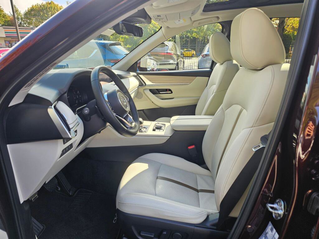 Used 2024 MAZDA CX-90 Plug-In Hybrid w/ Premium Plus AWD/4WD image 21