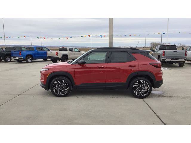New 2026 Chevrolet TrailBlazer RS w/ Convenience Package AWD/4WD image 2