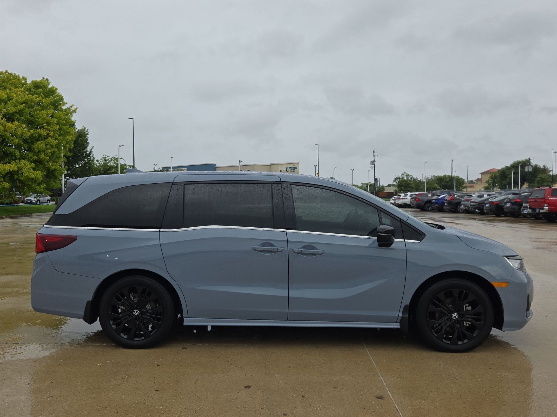 Certified 2026 Honda Odyssey Sport-L image 2