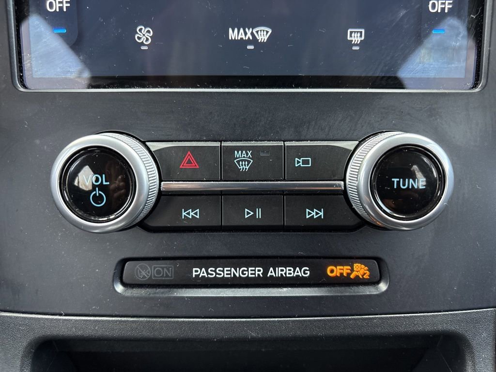 Used 2022 Ford Edge SE w/ Black Appearance Package image 27