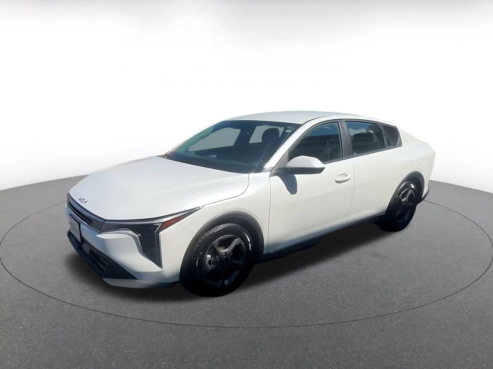 Used 2025 Kia K4 FWD image 7