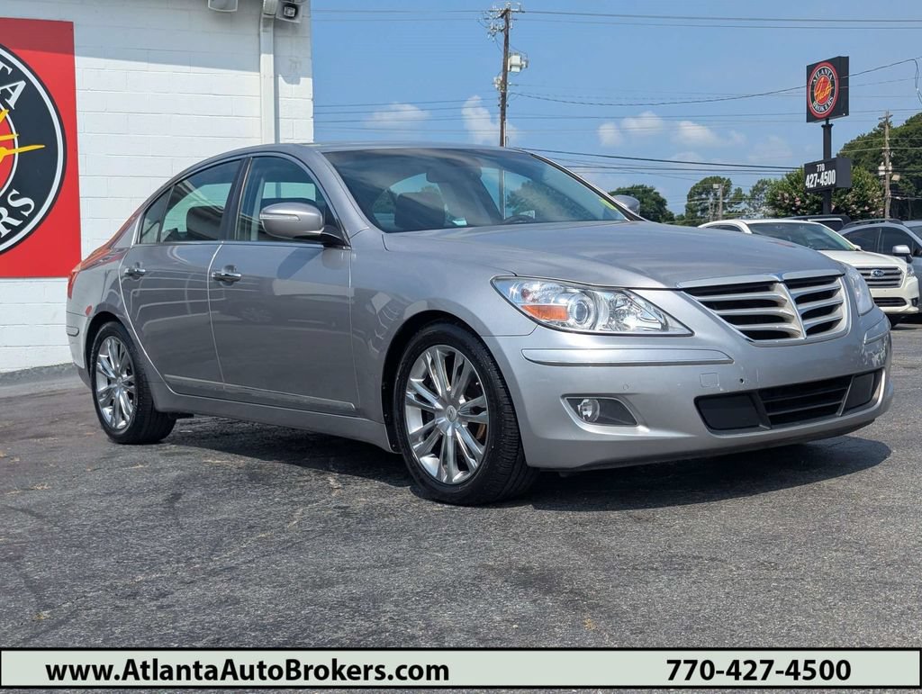 Used 2011 Hyundai Genesis 4.6 RWD video 1