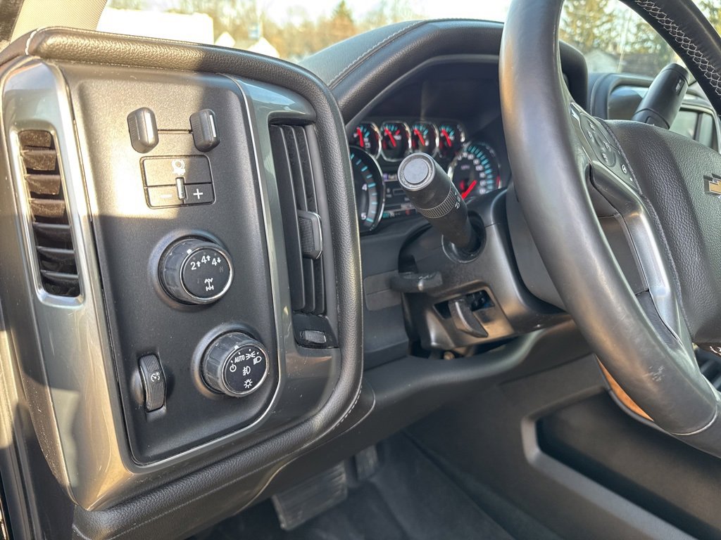 Used 2017 Chevrolet Silverado 2500 LTZ w/ Duramax Plus Package image 11