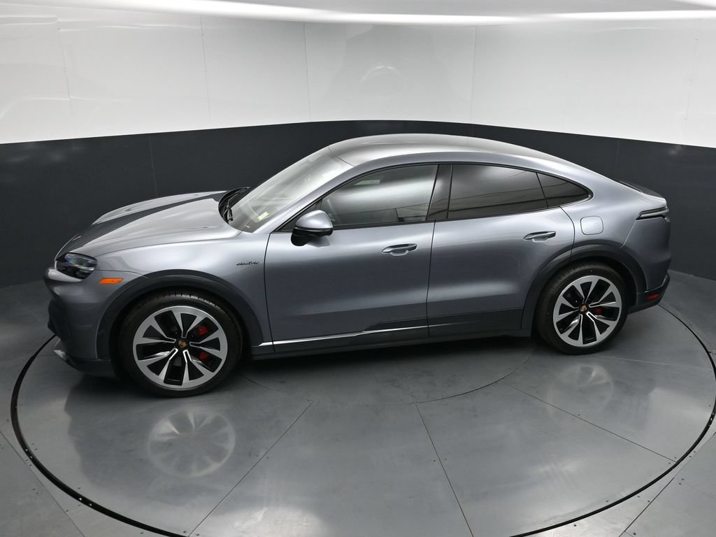 New 2026 Porsche Cayenne S AWD/4WD image 15
